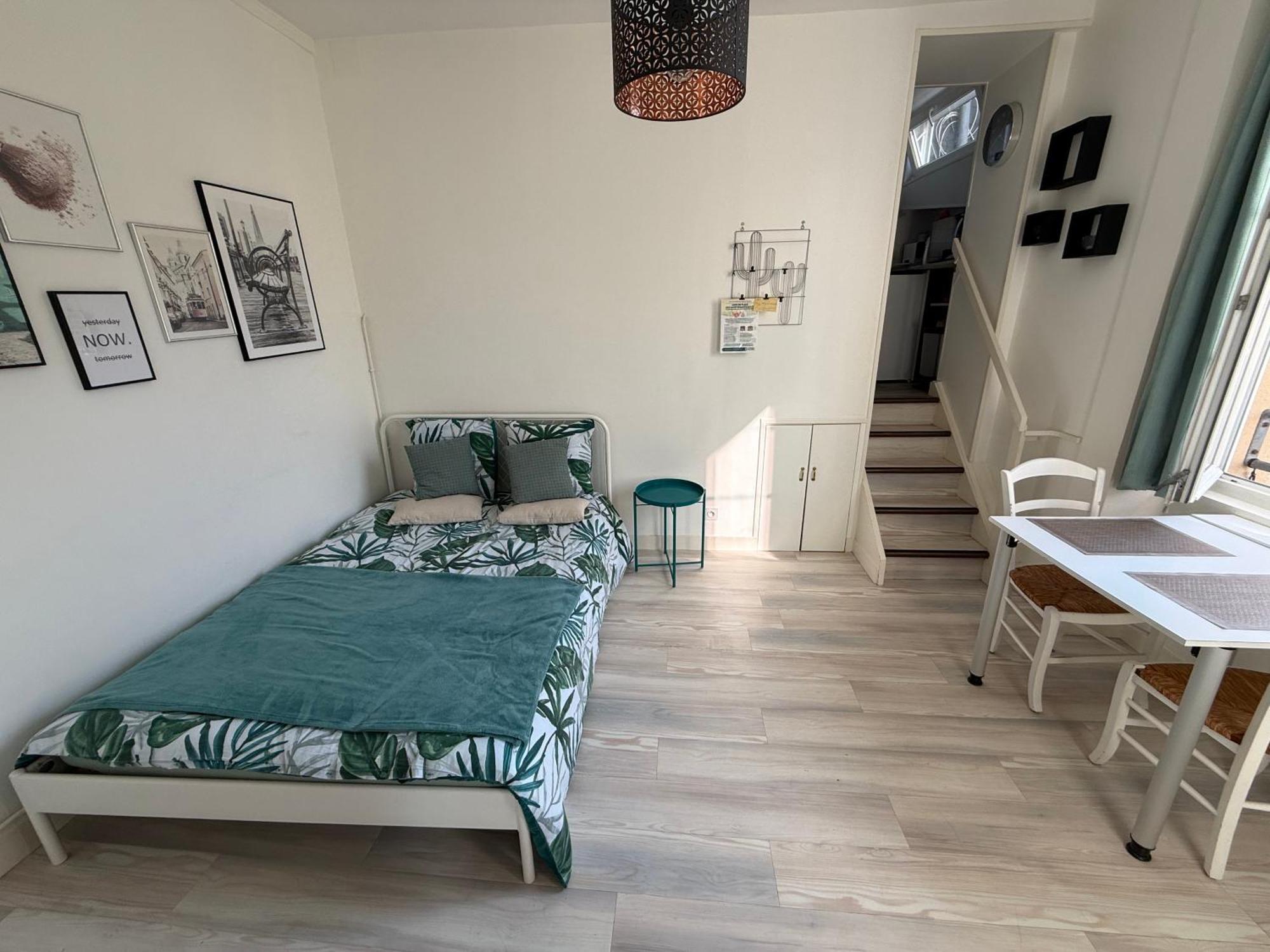 Studio Au Coeur De Granville Eksteriør billede